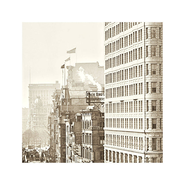 FLATIRON Building - 1903 - Foundry